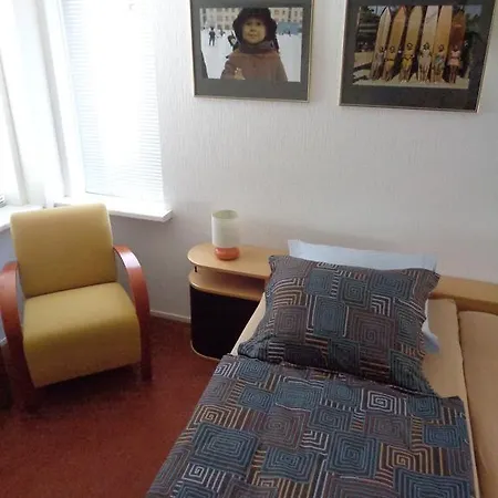 Oda ve Kahvaltı Korendijk 3*